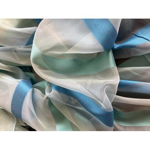 Modro-tyrkysový voálový závěs metráž Pruhy