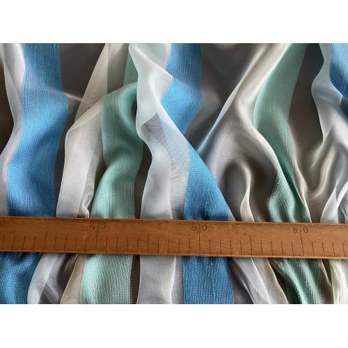 Modro-tyrkysový voálový závěs metráž Pruhy