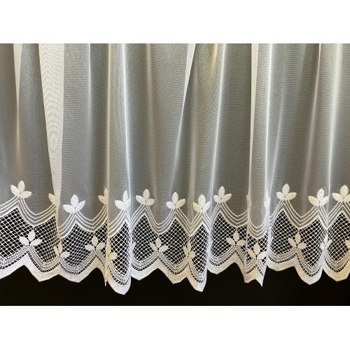 Bílá vyšívaná záclona s bordurou 12839/180